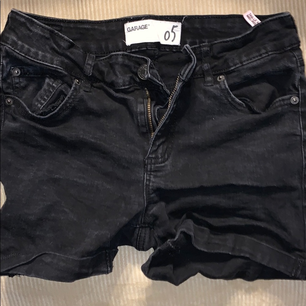 Garage shorts